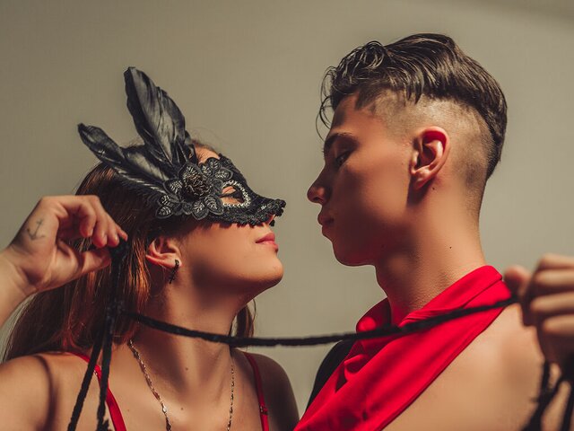 MarkAndElie Amateur Masturbating